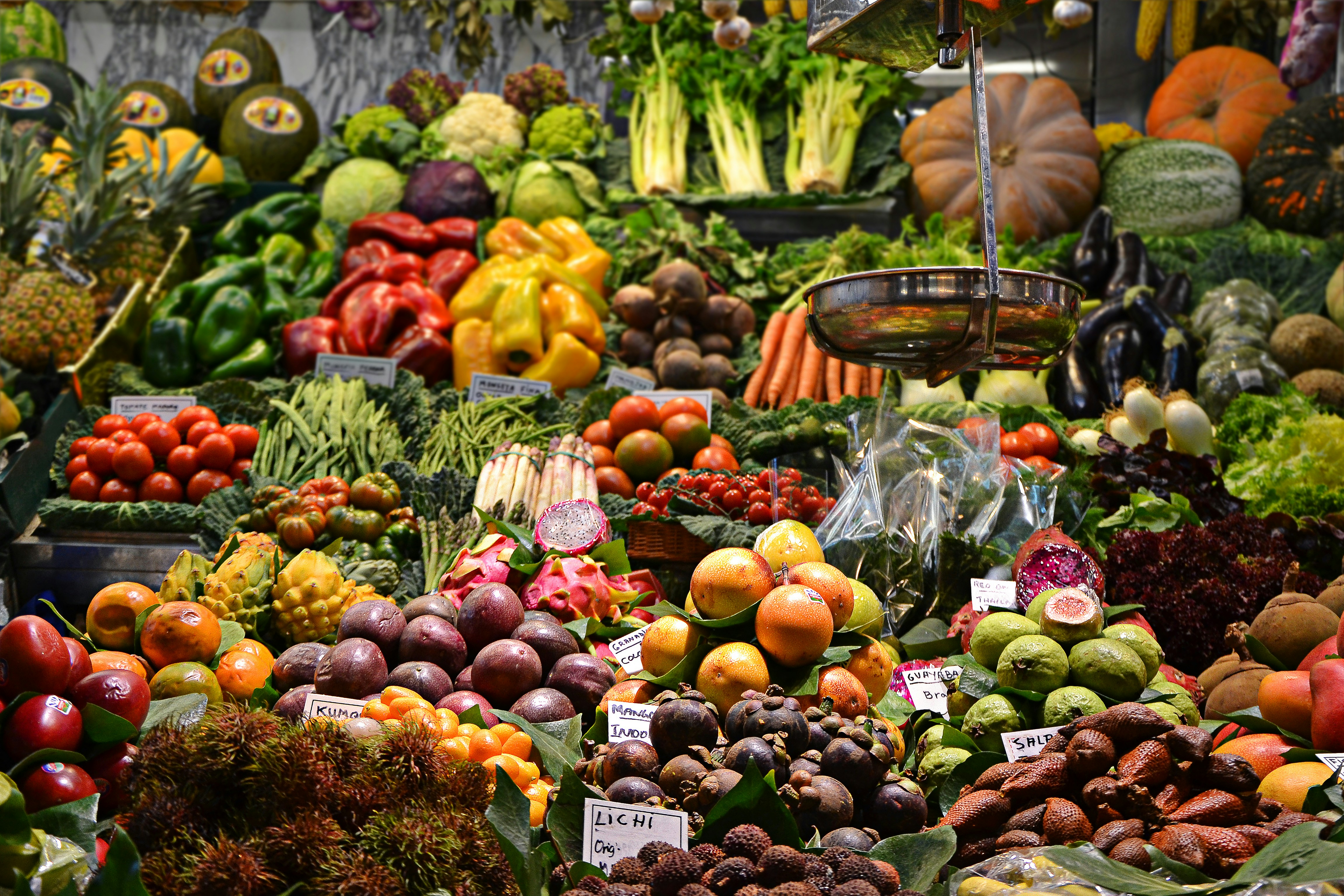 Supermarket produce section